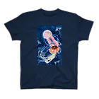 JapaneseArt Yui Shopの海月のワルツ Regular Fit T-Shirt