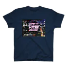 KMIのJQKM-TV クロージング スタンダードTシャツ