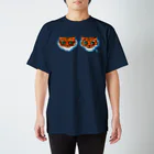 segasworksのサングラスかけてるトラちゃんたち スタンダードTシャツ