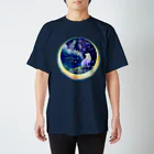 月の隠れ家の山を越え宙を行く群れを見た狼さん💫  スタンダードTシャツ