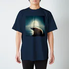 うみのいえ　シロクマ店のシロクマ ロンリー Regular Fit T-Shirt