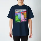 クロフミのまったりショップのﾎﾟｽﾀｰ風ﾃﾞｻﾞｲﾝのⅣFANS(グラデーション) Regular Fit T-Shirt