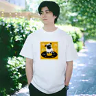 ハンサムレコーズ（湘南レコーズ）のハンサムレコードロゴ（黄色） Regular Fit T-Shirt