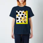 tomokoのシロウミウシ Regular Fit T-Shirt