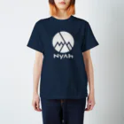 shoのNyah - white スタンダードTシャツ