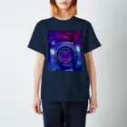 Washiemon and Ai-chan's ShopのAstronaut Regular Fit T-Shirt