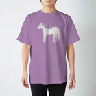 umaumaの花飾りの馬（白馬） Regular Fit T-Shirt