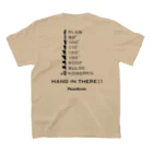 クライミングジム Picco+Roccia         ピッコロッチャの壁（HANG IN THERE バージョン） Regular Fit T-Shirtの裏面