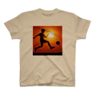 foot8のサッカー少年 Regular Fit T-Shirt