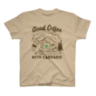 420 MUSIC FACTORYのCoffee＆Cannabis（コーヒーと大麻） Regular Fit T-Shirt