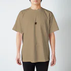 はずれ馬券屋の夏競馬 飼い葉桶 白 Regular Fit T-Shirt