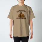 すとろべりーガムFactoryのマッチョカンガルーのボス Regular Fit T-Shirt