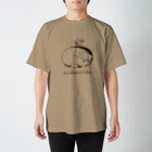 Futakawa Mayuのグッズショップのタイ語シリーズ　くま Regular Fit T-Shirt