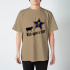 Yuko’ｓ Galleryの【開運祈願】星に願いを！Wish upon a star！丑年生まれ守護梵字タラーク Regular Fit T-Shirt