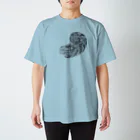 ヴンダーカンマーの鸚鵡貝 Regular Fit T-Shirt