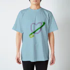 GoneOrange_CaffeのUn corazon Regular Fit T-Shirt