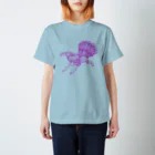 BRENDAの店の飛行少女 Regular Fit T-Shirt