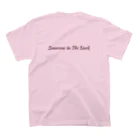 月夜のタツノオトシゴのSomeone In The Dark Regular Fit T-Shirtの裏面