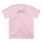 メルティカポエミュウのあまびゑにゃん(せなかに天使の羽) Regular Fit T-Shirtの裏面