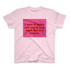 pinky me!のlove pink. Regular Fit T-Shirt