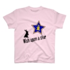 PY Kobo Yuko’ｓ Galleryの【開運祈願】星に願いを！ Wish upon a star! 卯年生まれ守護梵字マン Regular Fit T-Shirt