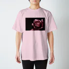 Koukichi_Tのお店のClassic Rose Regular Fit T-Shirt