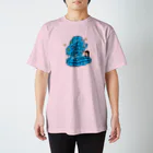 Akiko Hiramatsuのキャンディとペンギン Regular Fit T-Shirt