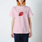 LOVE lovelyのLOVE いちご Regular Fit T-Shirt