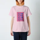 Cafe Lounge & Library pratimākrrm cĥā -ゆるやかな彫刻-のコンセプトロゴ ピンク スタンダードTシャツ