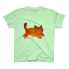 アリサ(Arisa)の茶色のねこ Regular Fit T-Shirt