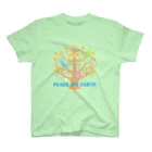 フェザーフレンズの鳥/Peace on Earthツリー Regular Fit T-Shirt