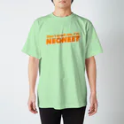 ぼくこくぼのネオニートをバカにするな2 オレンジ Regular Fit T-Shirt