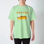 NIKORASU GOのこの春おすすめ！ユーモアわんこデザイン「ホットドッグ」（Tシャツ・パーカー・グッズ・ETC） Regular Fit T-Shirt