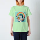 🌈七色の世界🌈の虹の海を泳ぐコイちゃん Regular Fit T-Shirt