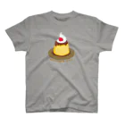 イラスト MONYAAT の毎月25日はプリンの日のプリン　カスタードプリン スタンダードTシャツ