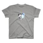 satoayaのアニマルカフェのドリンクマ　ミルク Regular Fit T-Shirt