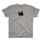 ツバメ堂の黒猫 Regular Fit T-Shirt