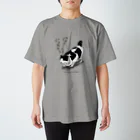 roly_poly_illustrationの【地域猫うし子】にゃんてこたあ、にゃあよ Regular Fit T-Shirt