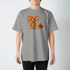 レタ(LETA)のぬいクマちゃんのキノコがり Regular Fit T-Shirt