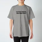 ユニークリー・シングスの下界を旅行中のアスガルドの民用 Regular Fit T-Shirt