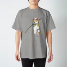 真希ナルセ（マキナル）の釣り柴 Regular Fit T-Shirt