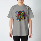 宇久伊須（ウグイス）のNEWS_color Regular Fit T-Shirt