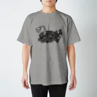 TOMOKUNIのAnimalia Kinky “ Black Atlantic Footballfish ”  Regular Fit T-Shirt