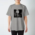 両筑デザインプランツのBanksia   Leaf Regular Fit T-Shirt