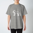 ねこしゃつやの狩りをする真剣な横顔のねこ。（濃い色用の白線） Regular Fit T-Shirt