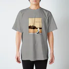 ヴィンテージ鉄道写真グッズの店の日豊本線 小丸川鉄橋を渡るSL (with 三毛猫) Regular Fit T-Shirt