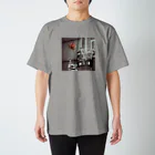 Neko baccaのシュート！？リバウンド！？ Regular Fit T-Shirt