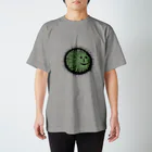 虫鳴り日和の人面苔玉（緑） スタンダードTシャツ