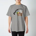 犬グッズの店しえるぶるーのおもちゃ箱に乗ったペキニーズ Regular Fit T-Shirt