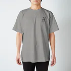 tyui_gb_s30のギガンテスオオツノジカ/ラコステっぽいだろ! Regular Fit T-Shirt